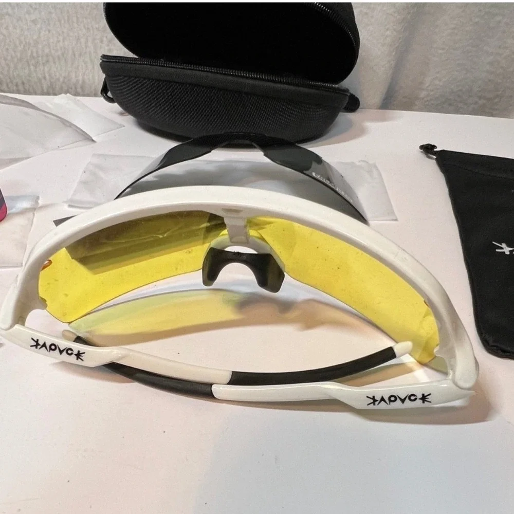 Kapvoe Cycling Sunglasses White Frame 4 Interchangeable Lenses Polarized Sport